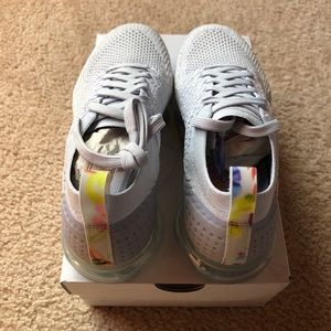 Nike Air Vapormax Flyknit 2 (NIB)